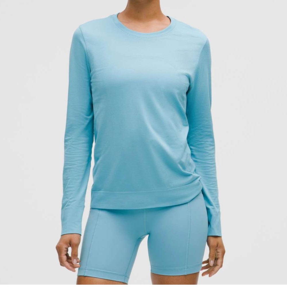 NWT Lululemon Swiftly Relaxed Long-Sleeve Shirt *Hip Length Washed Blue Size 8